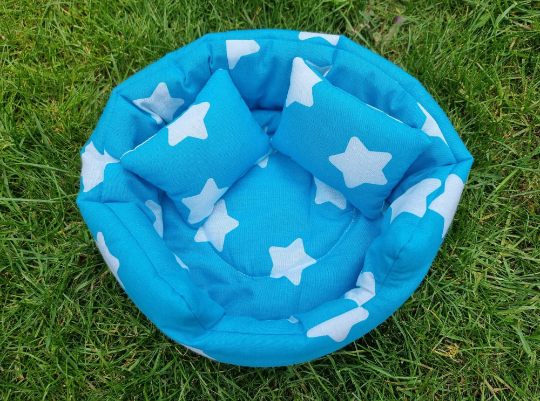 Blue/White Stars Opened Front Snuggle Cups for Guinea Pig Bed Cuddle Cup with Two Cushion Pillows for Improved Sleep Machine Washable Cozy