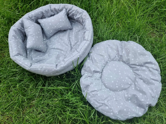 Guinea Pig Round Cup Bowl Grey White Stars Fleece Cozy Snuggle Cuddle Bowl Bed with removable pee pad, cushion pillows
