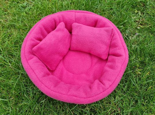 Fuchsia Pink Guinea Pig Round Cup Bowl Cozy Snuggle Cuddle Bowl Bed with Cushion pillows for Improved Sleep Machine Washable
