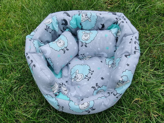 Blue Sheep Opened Front Snuggle Cups for Guinea Pig Bed Cuddle Cup with Two Cushion Pillows for Improved Sleep Machine Washable Cozy