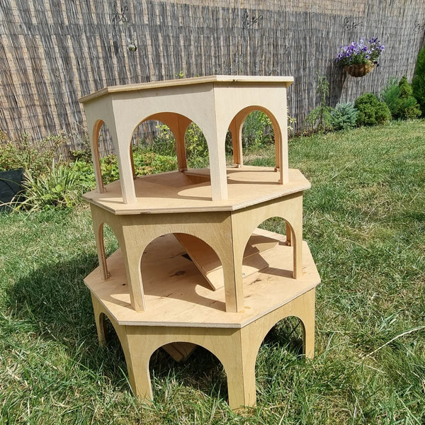 Pisa Tower Guinea Pig Hutch House