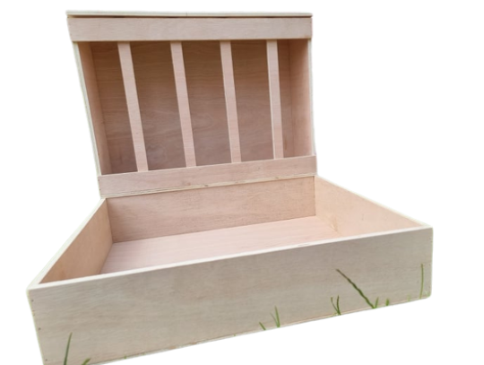 Sandbox Combo Rabbit Hay Feeder