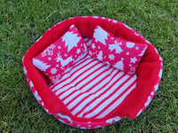 Cuddle Cup With Pad & Pillows Guinea Pig Hutch Indoor Bed