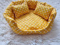 Cuddle Cup & Pillows Guinea Pig Hutch Indoor Bed