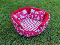 Cuddle Cup With Pad & Pillows Guinea Pig Hutch Indoor Bed