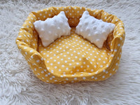 Cuddle Cup & Pillows Guinea Pig Hutch Indoor Bed