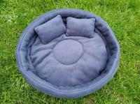 Bols à câlins doux en forme d'étoiles grises/colorées pour lapins avec deux coussins et coussin pour pipi, lit douillet et confortable pour un sommeil amélioré 